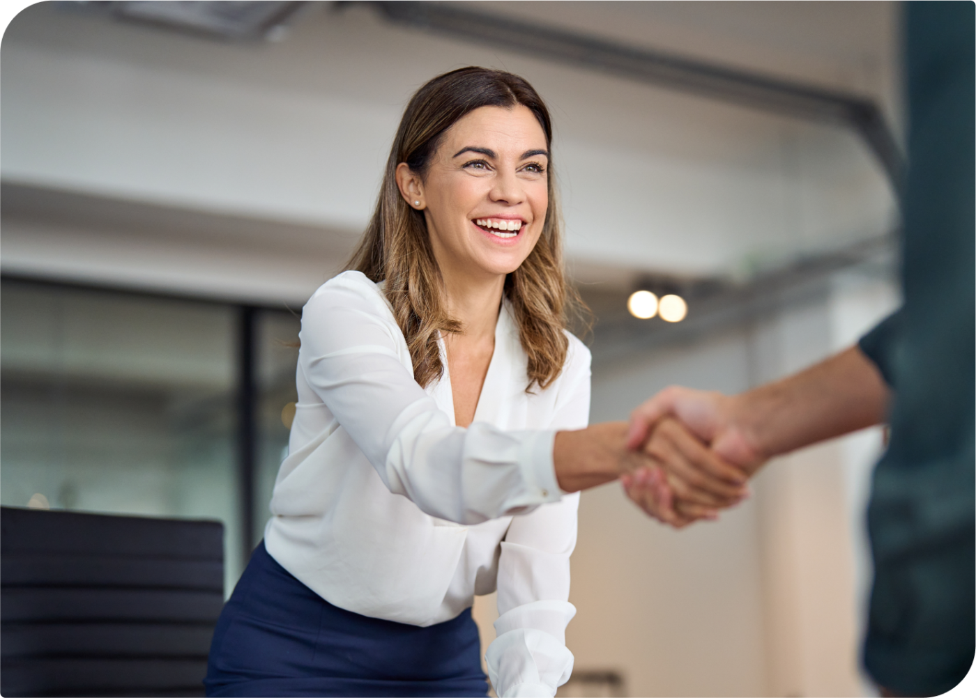 shakehands